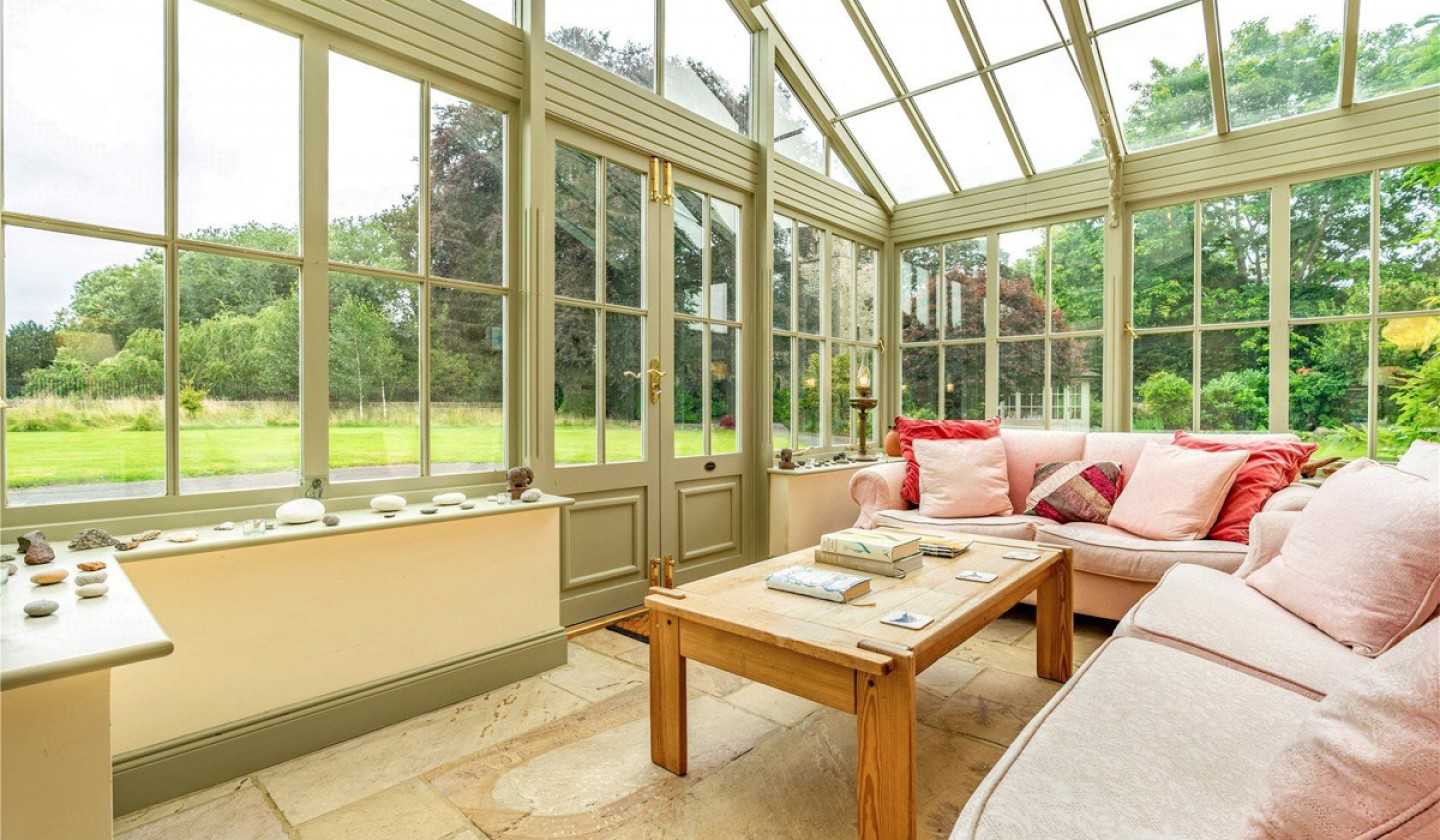 Orangery looking to garden